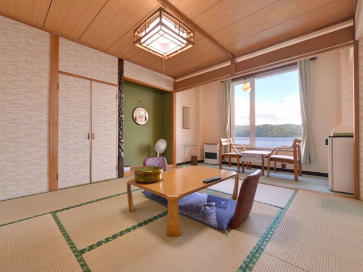 *和室6〜10畳  【トイレ付】.
