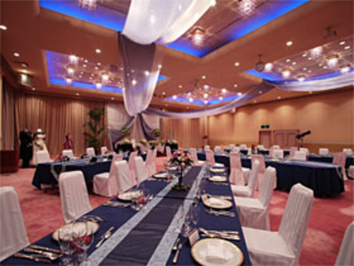 結婚式場