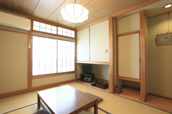 【全室・館内禁煙】純和室６帖・２名様まで