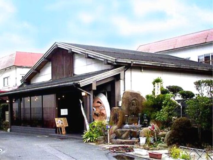 レストラン　安来苑