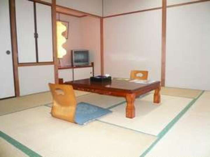 和室8畳・展望風呂・トイレ付独立タイプ