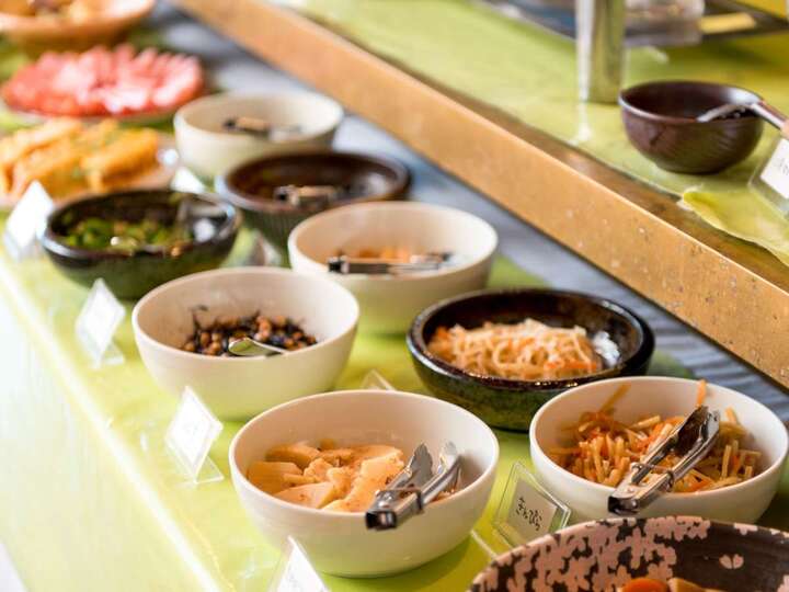 朝食バイキング