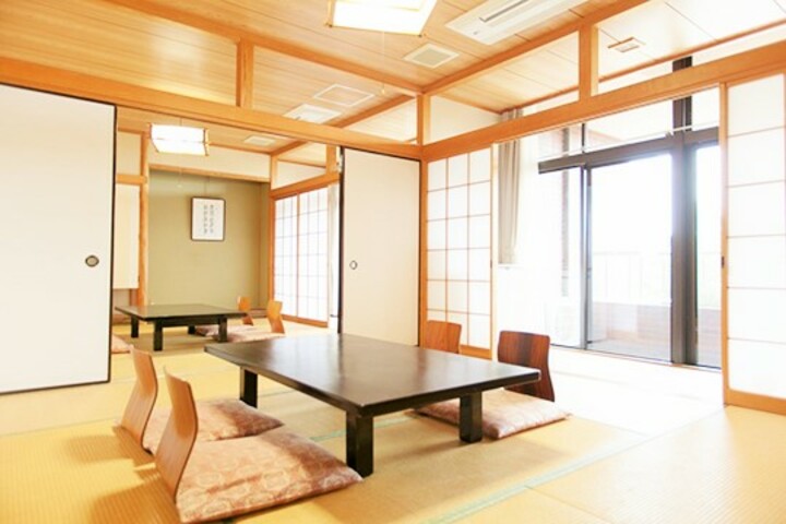 和室二間(最大6名・トイレなし)【禁煙】