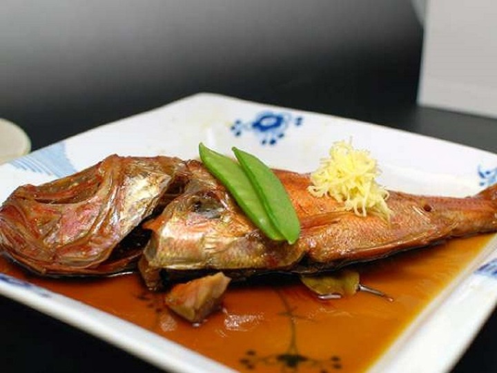 伊豆といえば魚、魚といえば金目鯛！（金目姿煮）