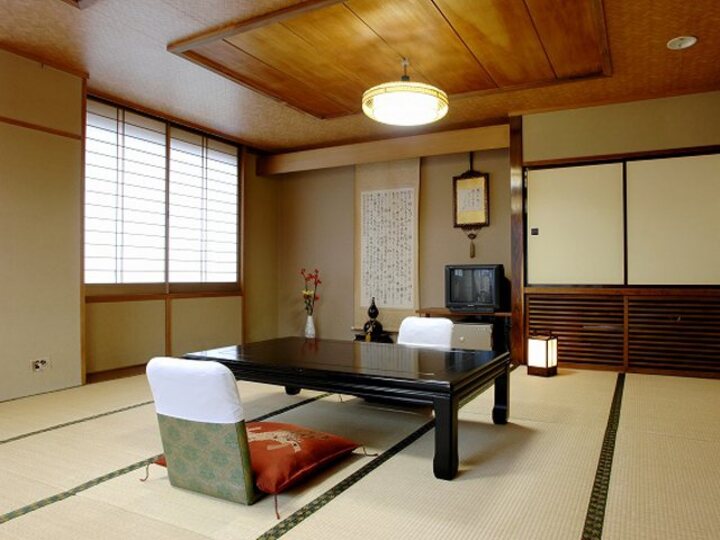 和室8畳～10畳[おまかせトイレ付]