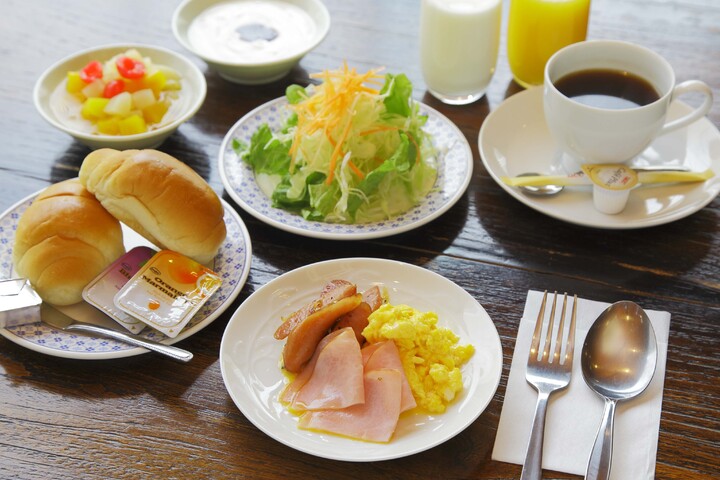 レストラン「モーニングファーム」