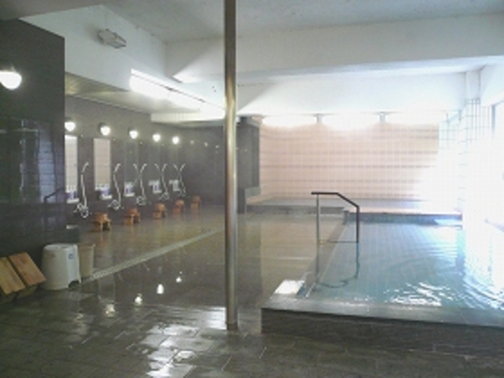 『あじさいの湯』　女性・大浴場