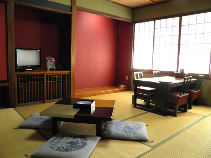 ★本館・新館お任せ和室[禁煙/トイレ付] 