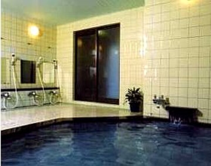 民宿旅館では大き目のお風呂。ファミリーに好評！！
