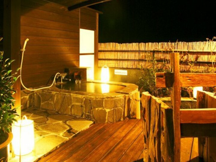 【特別室】専用岩露天風呂・テラス付（オーシャンビュー）.