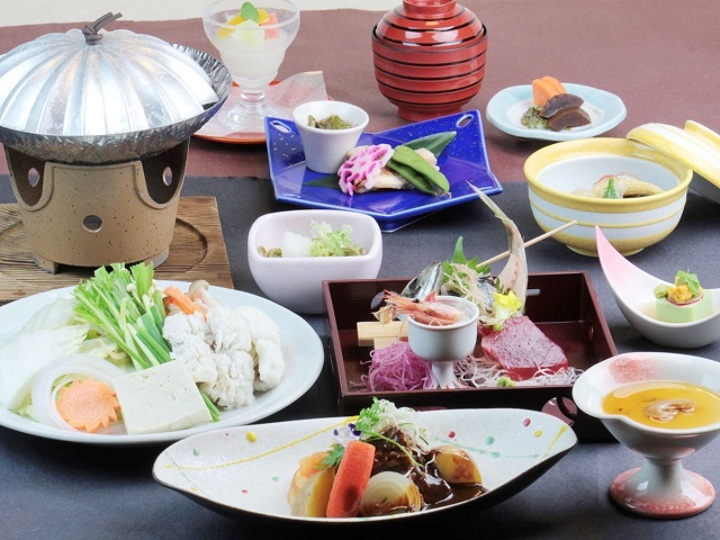 夏の味覚のお食事一例！暑い夏でもモリモリ食べれる会席！