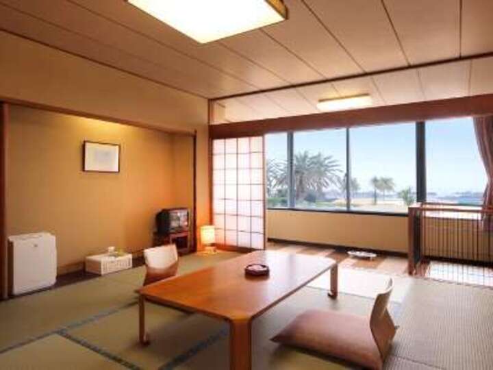 【禁煙】琉球畳 和室10畳 展望風呂付き（ペット同伴不可） 