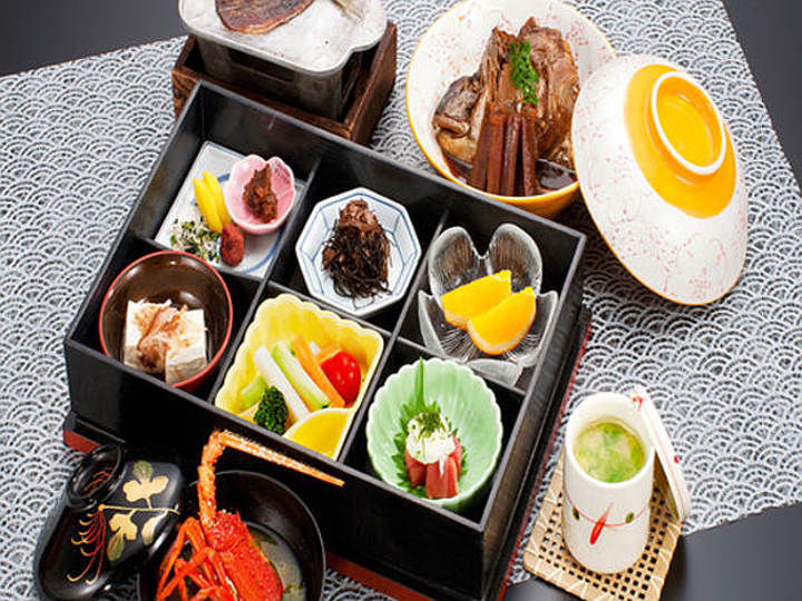 朝食