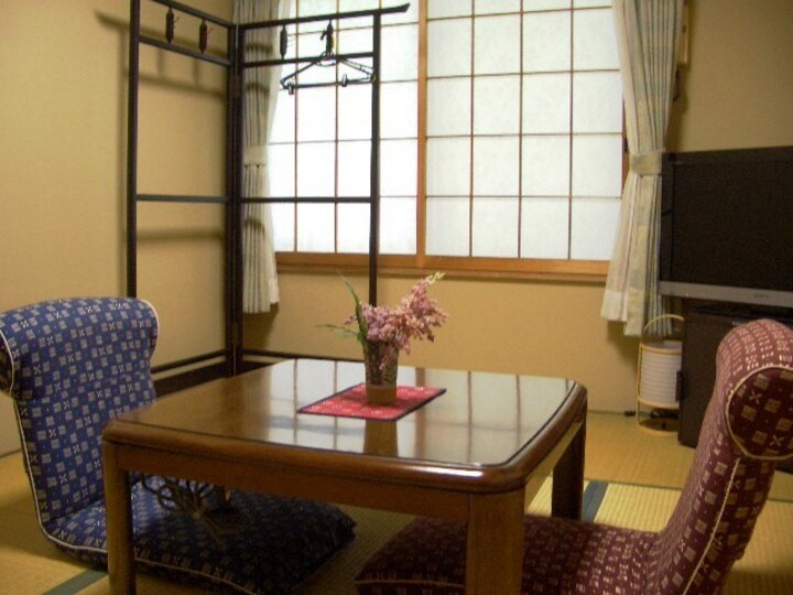 和室　６畳（定員2名様）