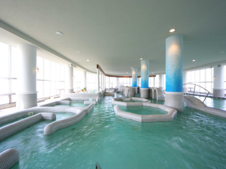 室内プール