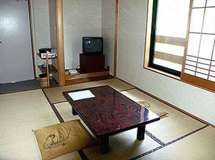 3Ｆ303-306和室7.5～8畳［BT無し］.