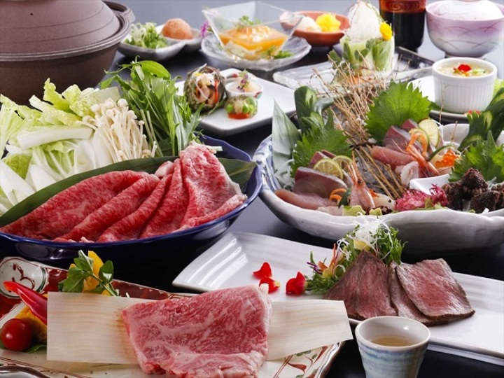 「但馬牛フルコース」但馬牛コース名牛の3部位を異なる調理法にて存分に！肉好きの方『必食』ですよ♪