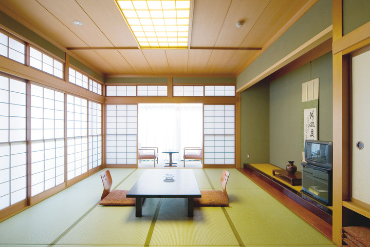 本館 和室１２畳.
