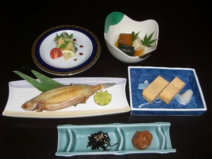 朝食一例
