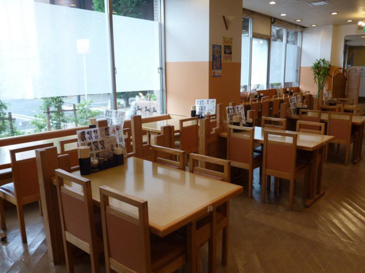 お食事処弥生
