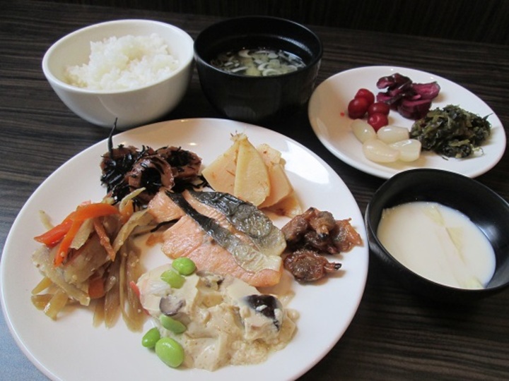  朝食バイキング 