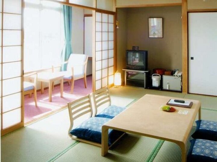 本館 和室 喫煙.