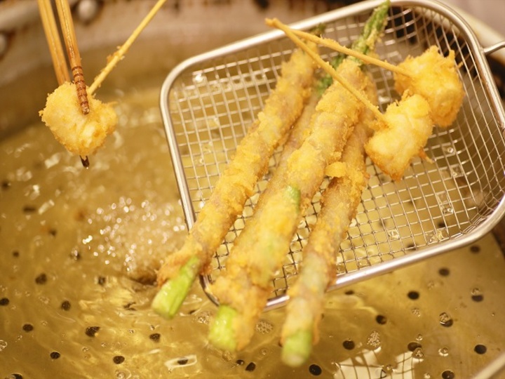 バイキングメニュー例「名物串揚げ」
