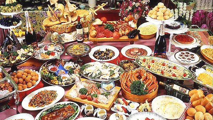 和食、洋食、中華、そしてデザートも豊富にご用意しております♪