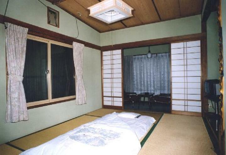 和室＜アウトバス＞
