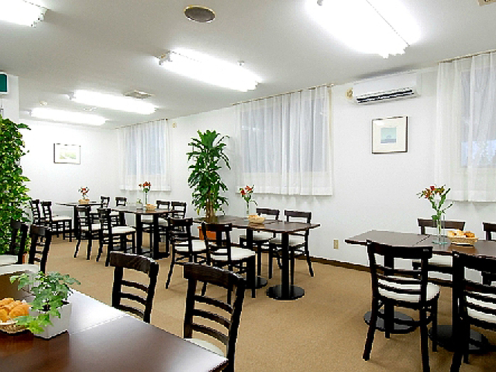 朝食会場