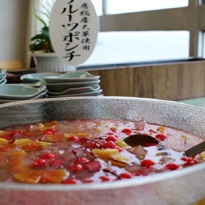 夕食バイキング　房総産の天草を使った寒天のデザート