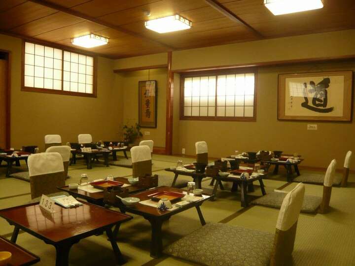 お食事処