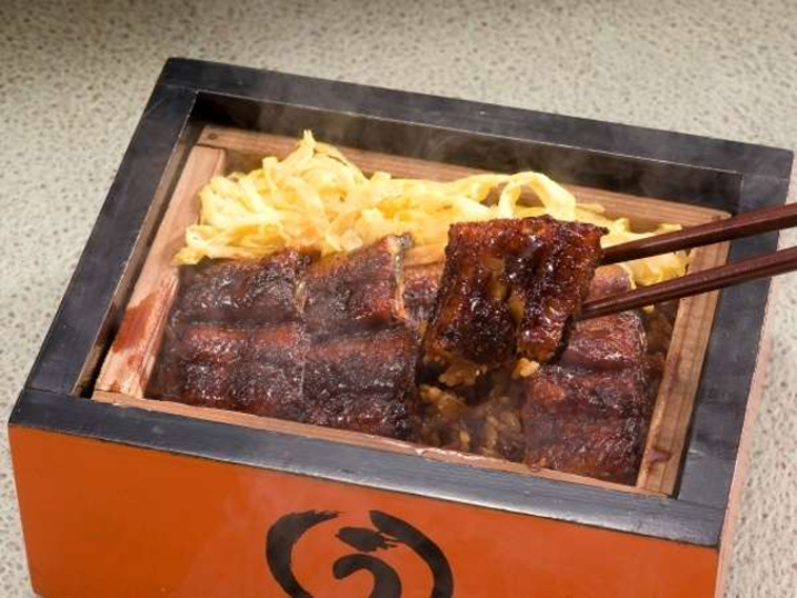 【柳川名物】うなぎのセイロ蒸し