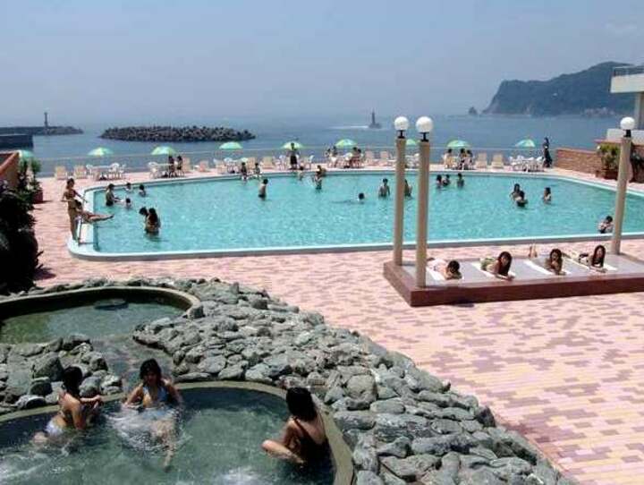 屋外プール