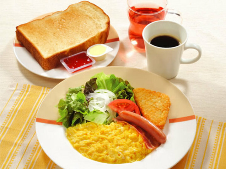 スクランブルモーニング