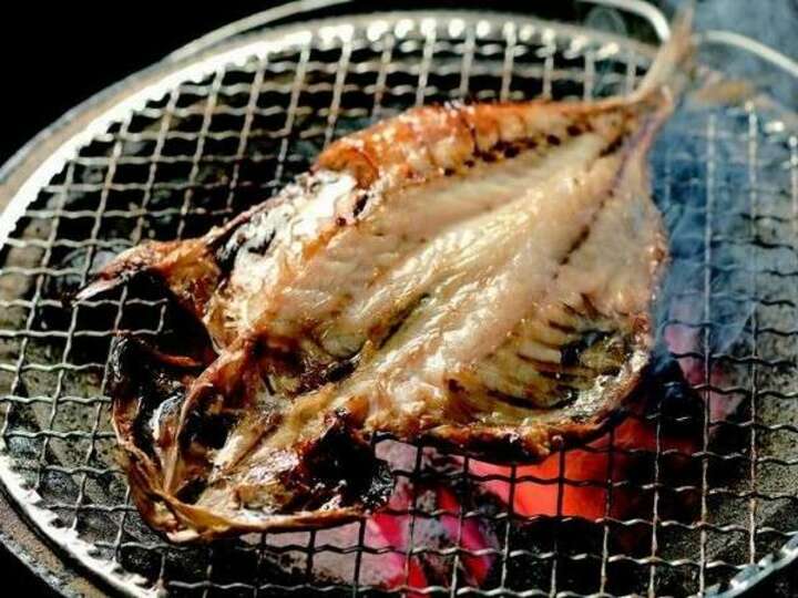 朝食は下田の干物つき