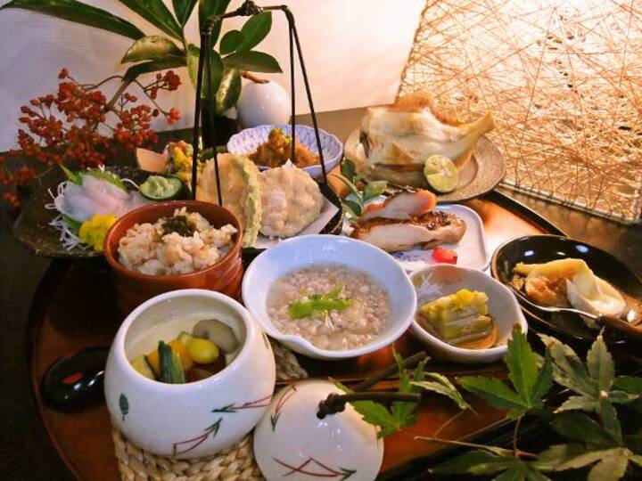 お食事処＜新芽＞