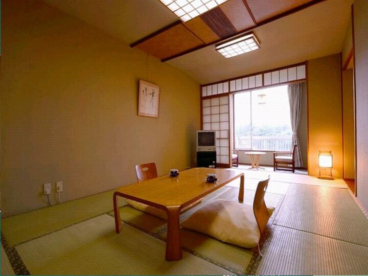 本館【本 丸】和室１０畳＋６畳又は８畳＋６畳.