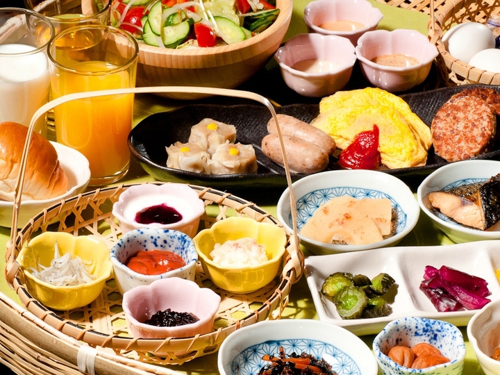 朝食