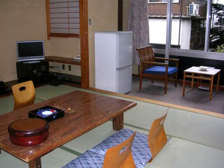 *和室８．５畳（トイレ付き）.