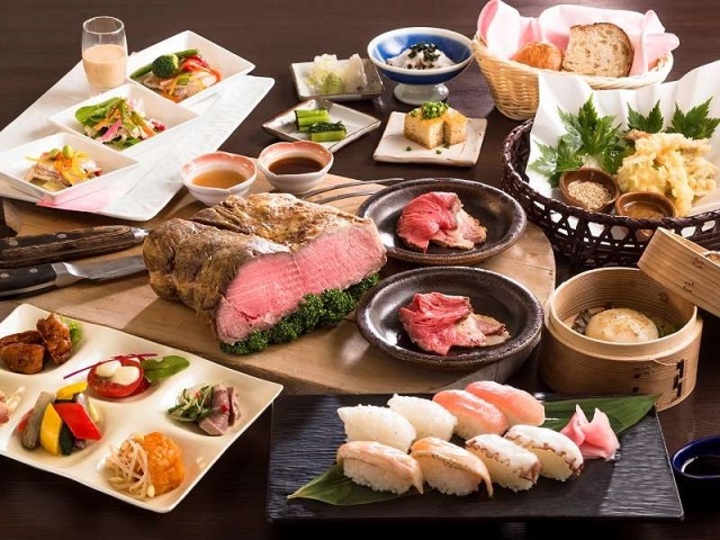 人気の夕食バイキング
