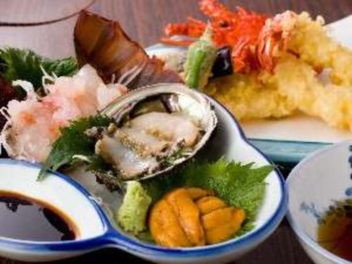伊勢天・伊勢海老、アワビ、うに三種盛り