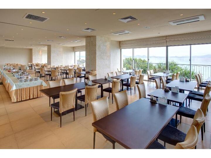 東館レストラン「彩・海」