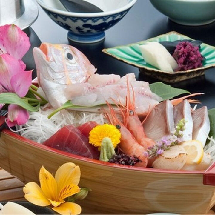 当館自慢の新鮮な舟盛♪（イメージ）
