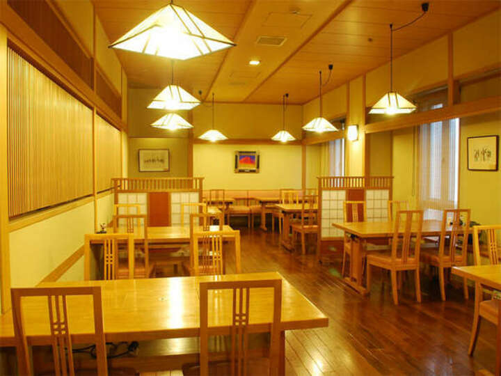 日本料理「春日」