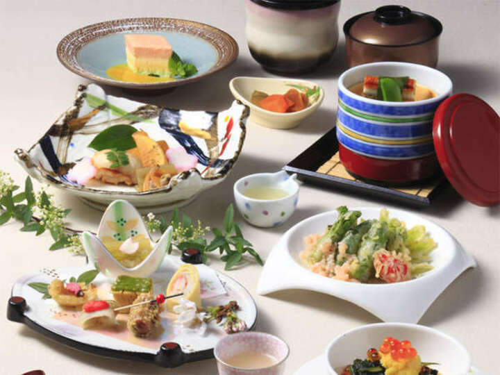 日本料理「春日」