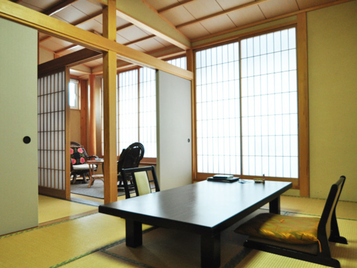  【別邸游山の庄（新館）スーペリアルーム】3間（洗浄トイレ付） 