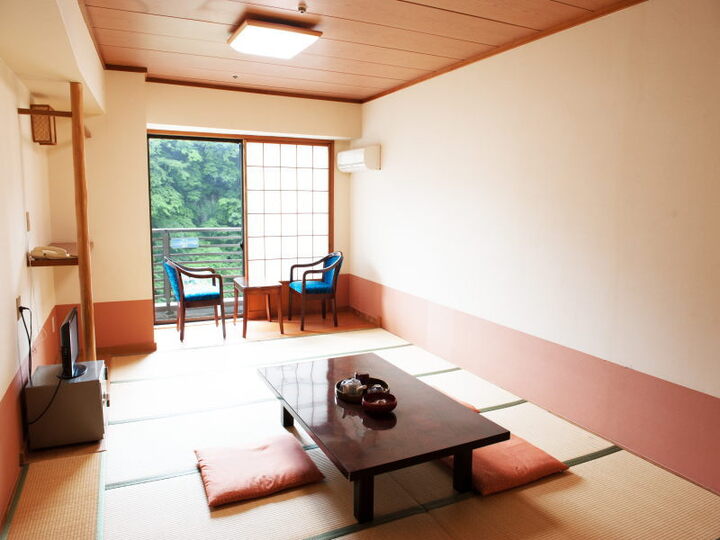【別館】≪バスなし≫和室8畳
