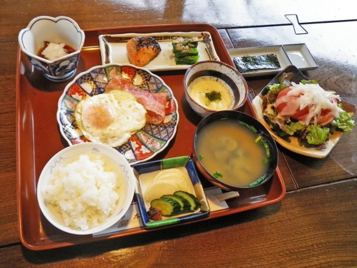 ご朝食一例