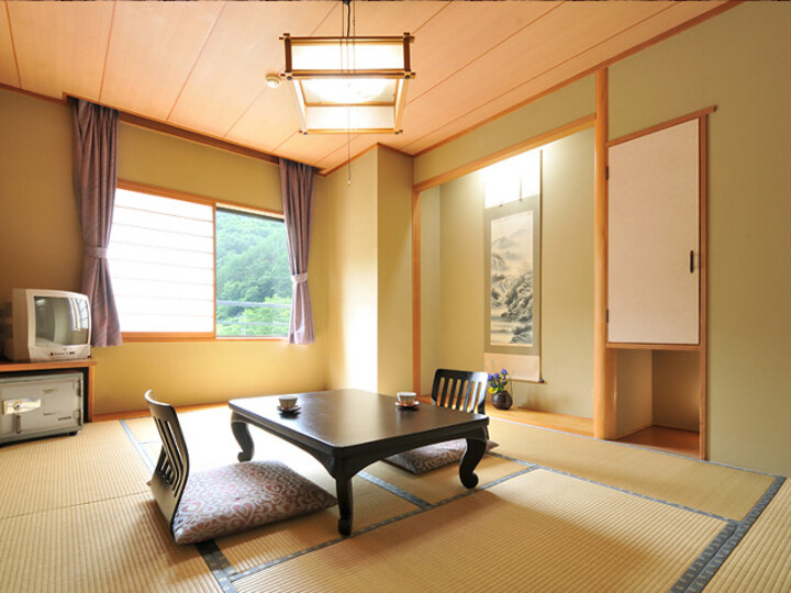 □■和室■□≪8~１2畳≫洗浄機トイレ付 